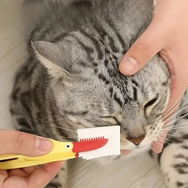 Pet Eye Comb - Tear Stain Remover Tool for Cats and Dogs