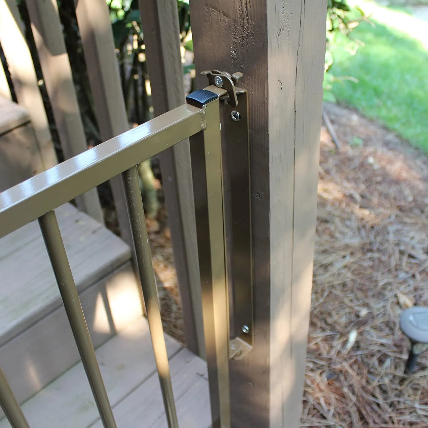 Stairway Pet Gate - Cardinal Stairway Special Pet Gate -Adjustable from 27" to 42"
